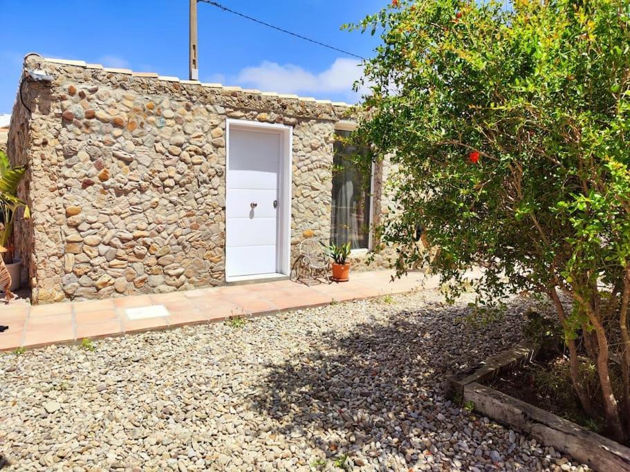 La Casa De Piedra A Orillas Del Mar 베예데라프론테라 외부 사진